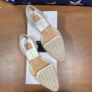 Dolce Vita Off White Leather Skimmers Size 8.5